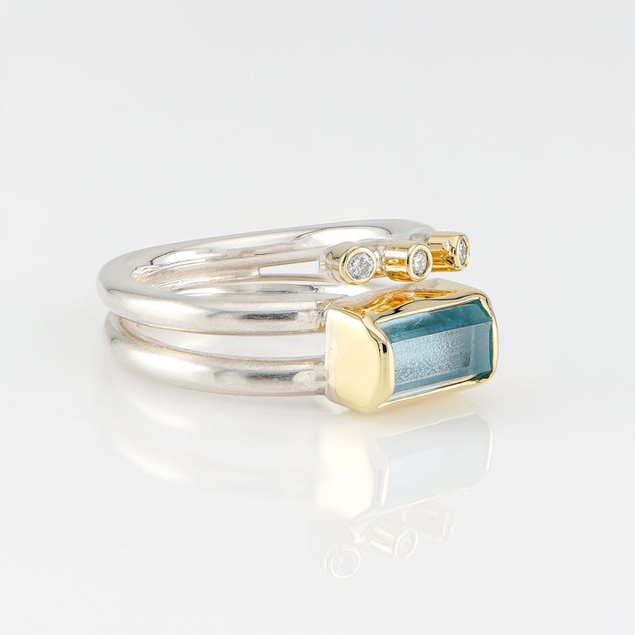 Aquamarine & Diamond Ring